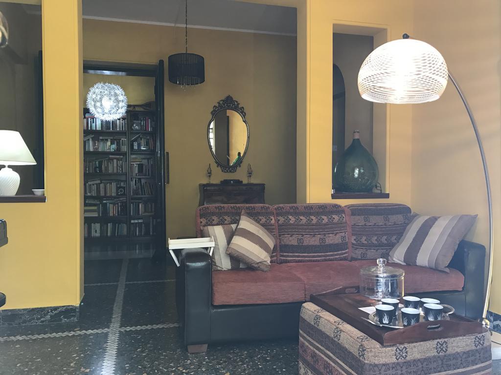 B&B In Centro กาญารี ภายนอก รูปภาพ
